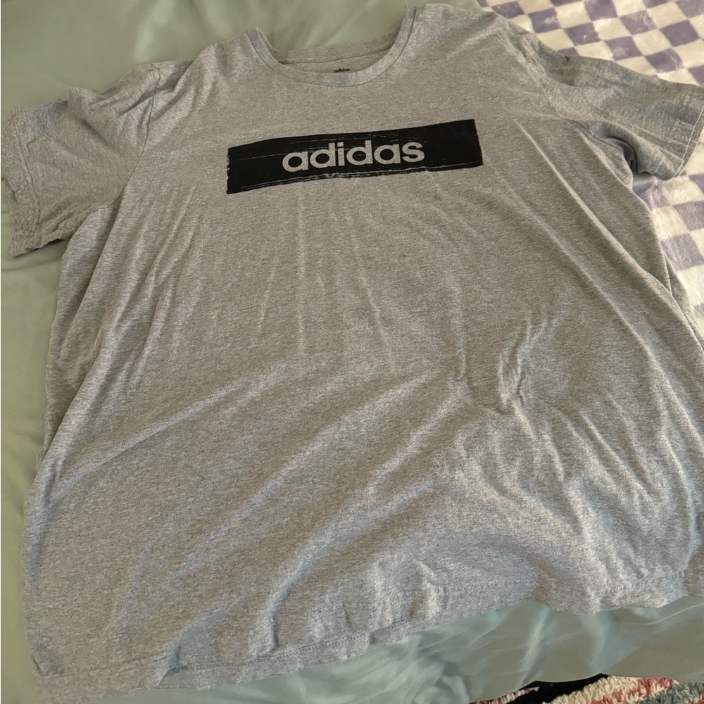 Men’s adidas shirt